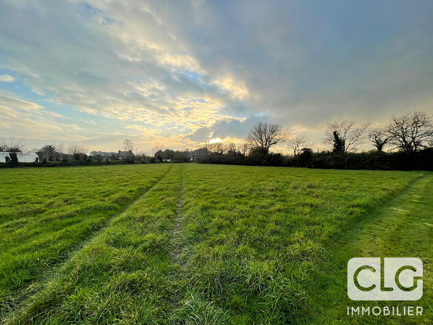 Photo Terrain Fouesnant image 2/2