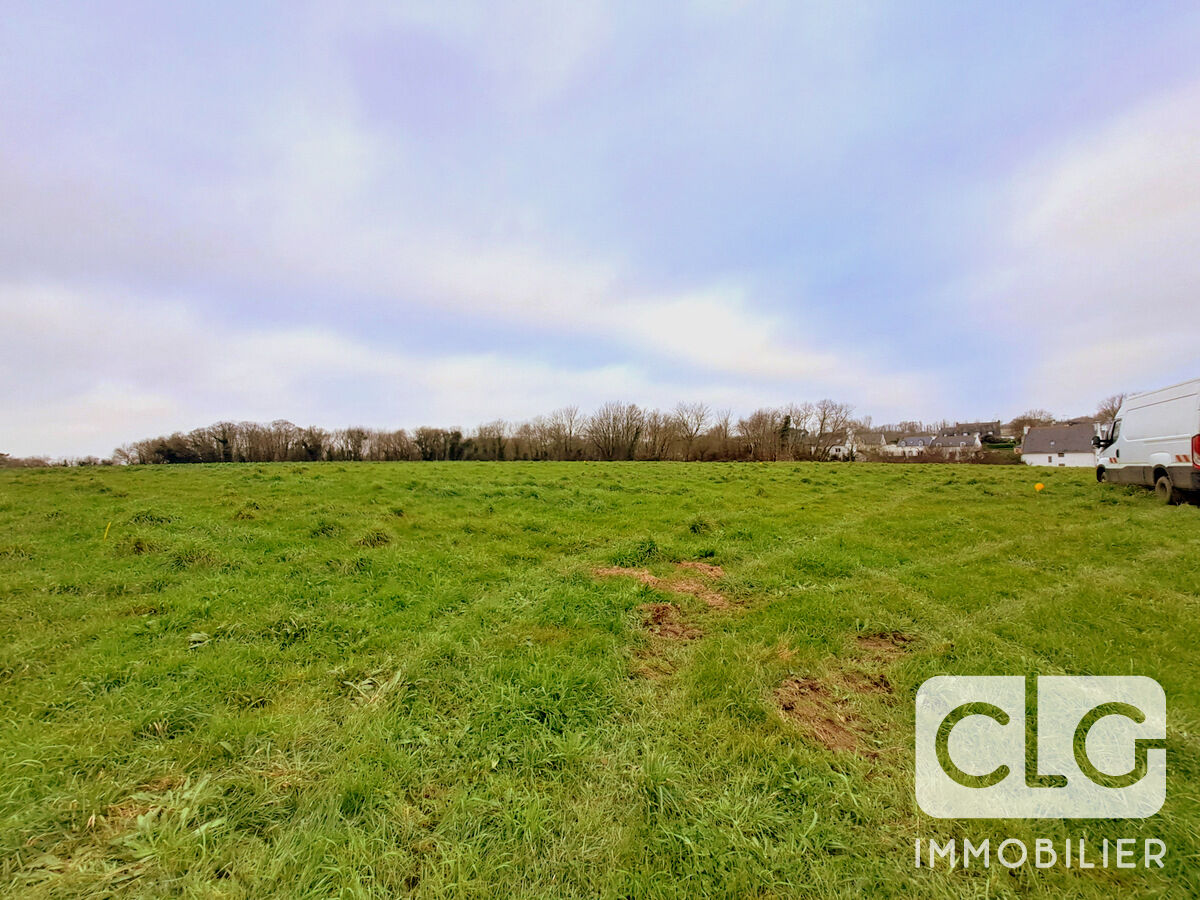 Photo Terrain Saint Jean Trolimon 805 m² viabilisé. image 2/3