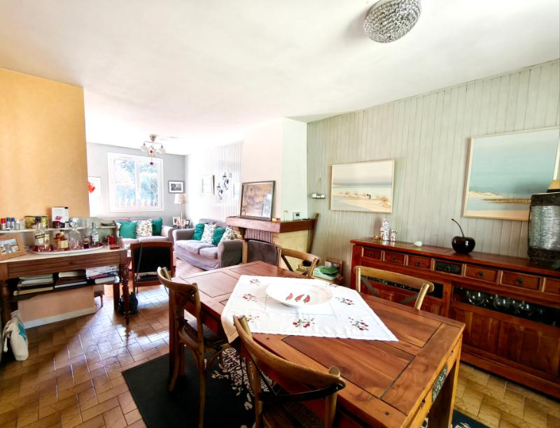 Photo SAINT-YVI - Maison 7 Pièces image 2/6