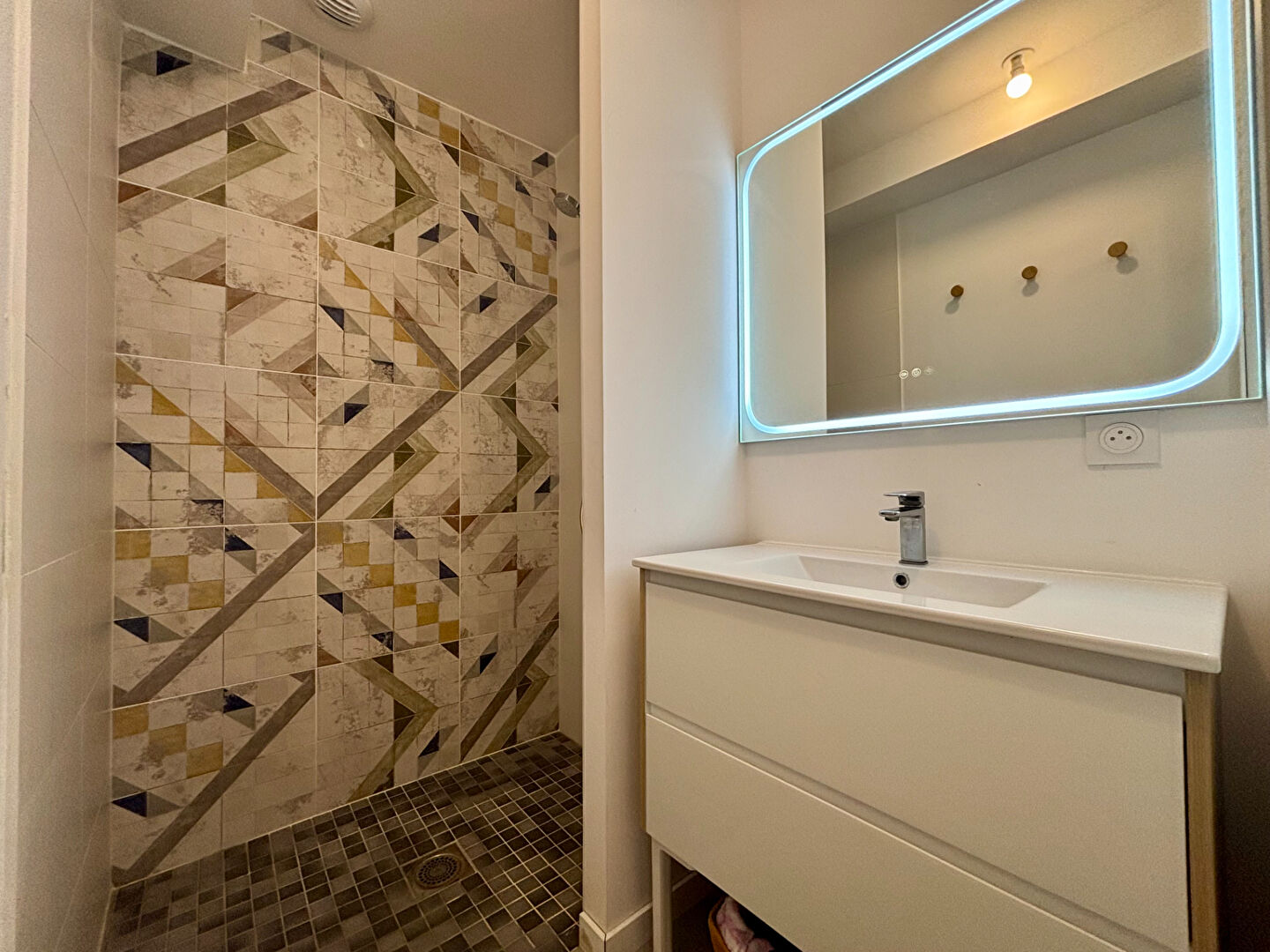 Photo Saint Yvi Maison  6 pièce(s) 148.81 m² image 6/6