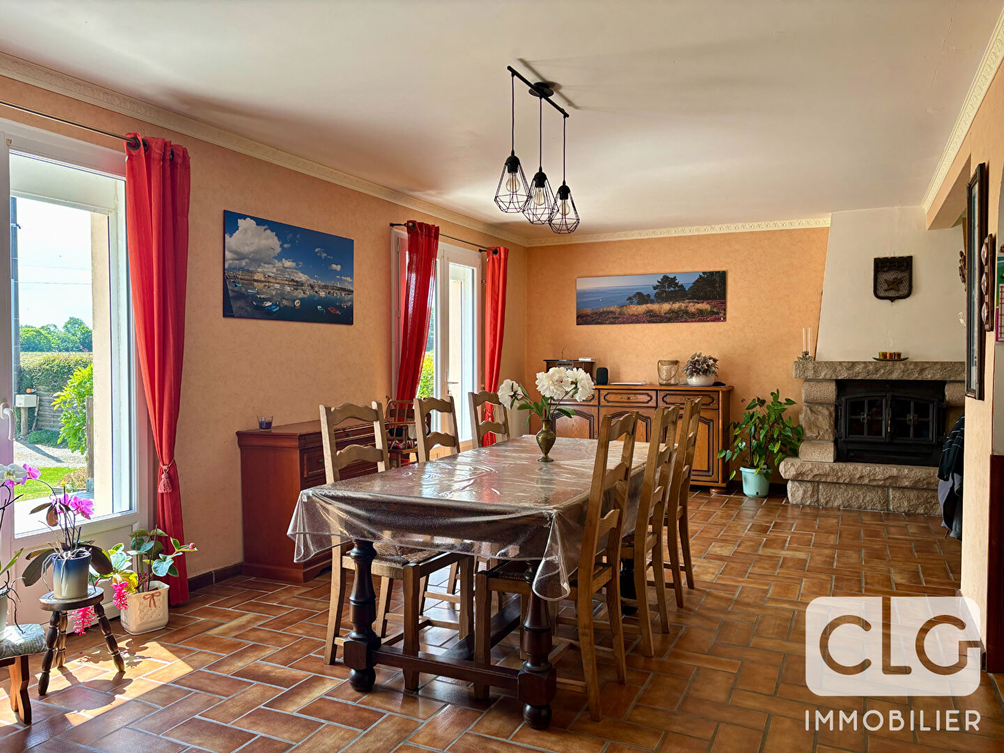 Photo Elliant Maison 6 pièce(s) 137.21 m² image 2/6