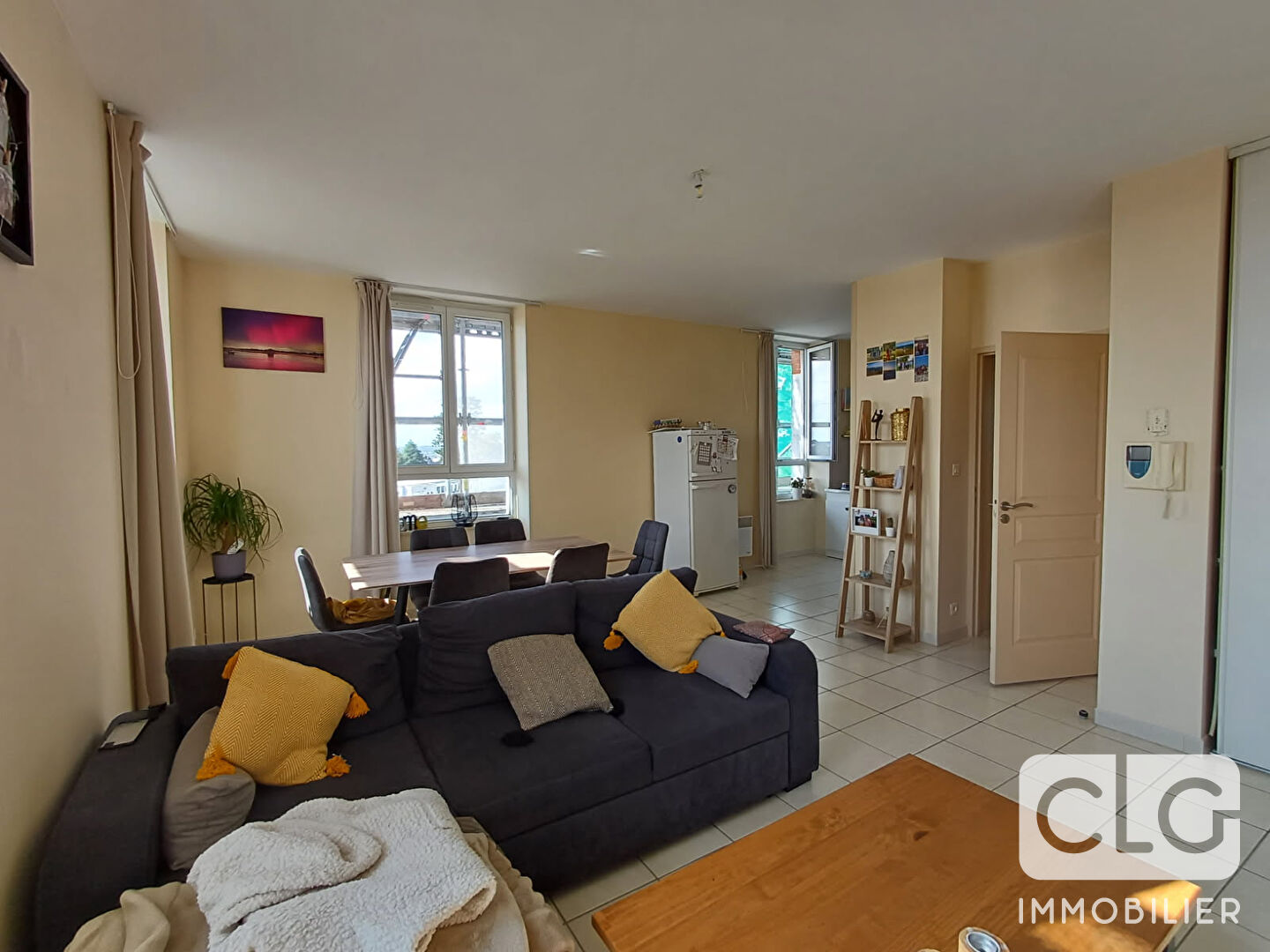 Photo T3 - KERFEUNTEUN - 57 M² image 2/6