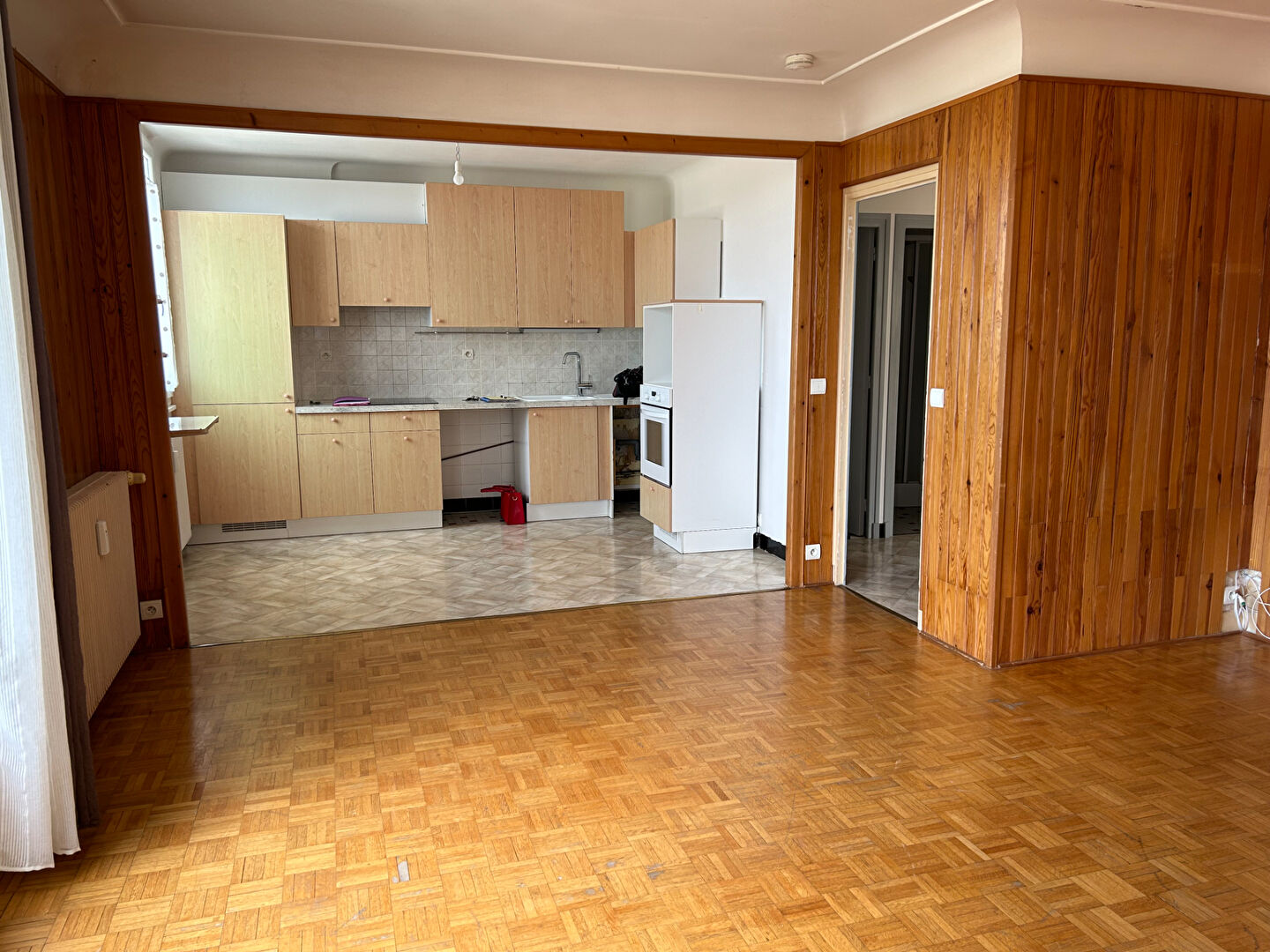 Photo OYONNAX - Appart.T4 avec garage image 5/6