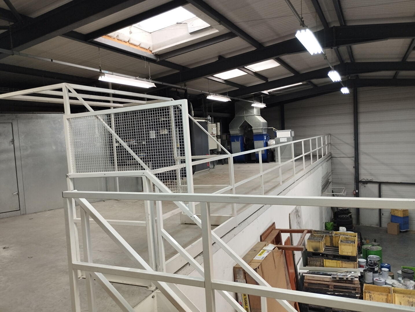 Photo Local d'activité Dortan 877 m2 image 4/6