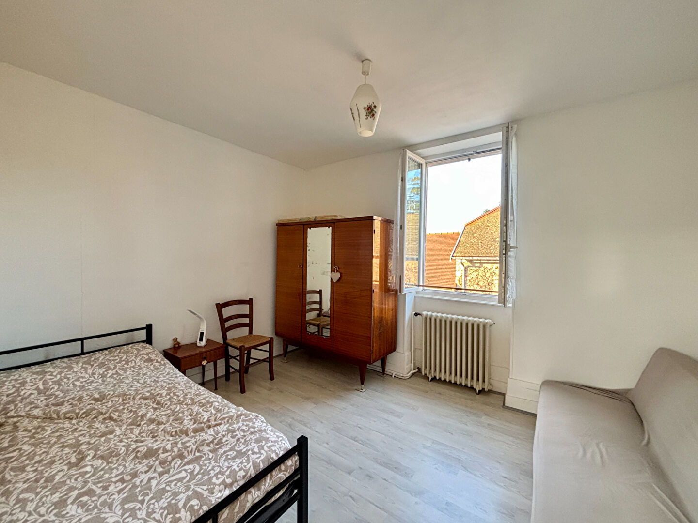 Photo COMPROMIS SIGNE  Maison ancienne de 110m² image 5/6