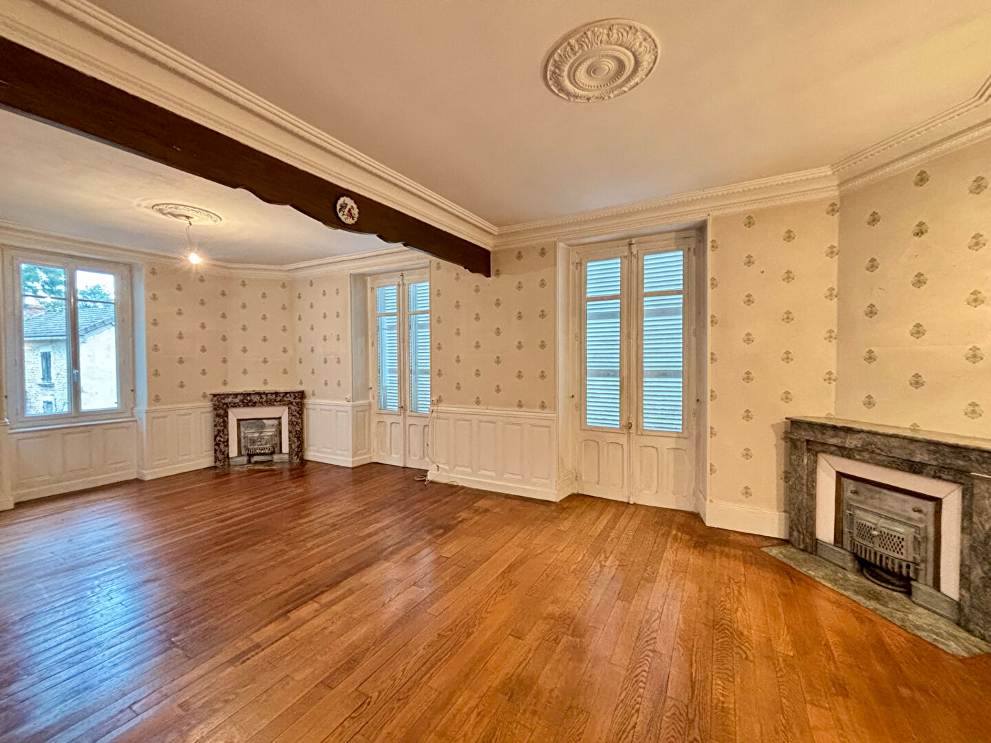 Photo Maison Bourgeoise 7 pièces de 121m² image 2/6