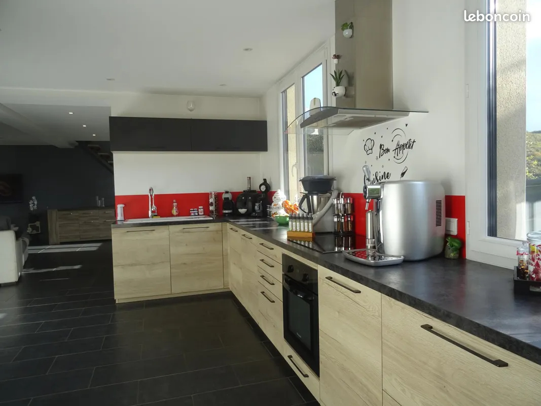 Photo Maison  6 pieces .160m2. image 4/6