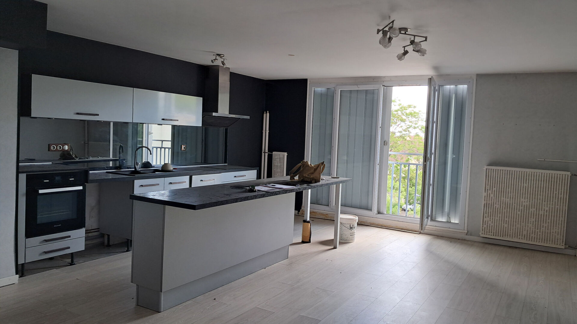 SOUS COMPROMIS  Appartement Beaune type 4