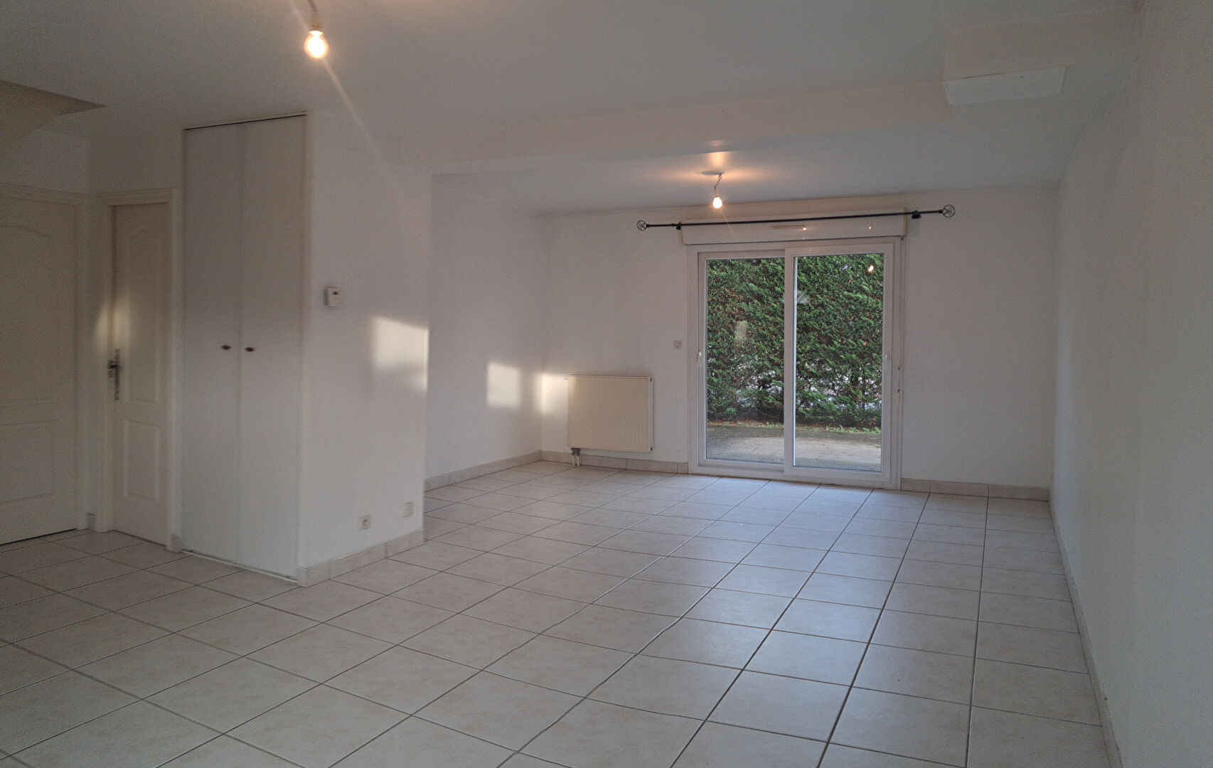 Photo OFFRE ACCEPTEE   Maison Beaune. 5 chambres. Jardin clos image 5/6