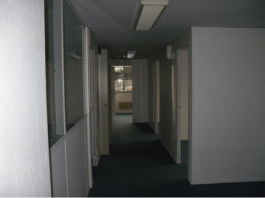Photo A LOUER A TOULOUSE BUREAUX DE 216M² image 2/2