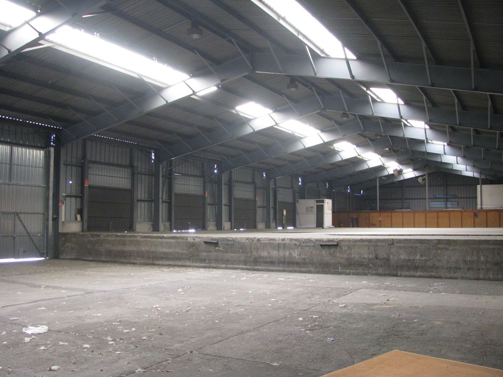 Photo A VENDRE HENDAYE entrepôt de 3430m² image 2/5