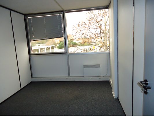 Photo A LOUER A TOULOUSE BUREAUX DE 40 M² image 2/2