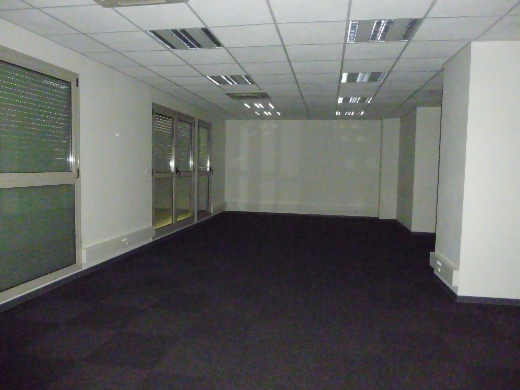 Photo A LOUER A TOURNEFEUILLE BUREAUX DE 70M² image 4/4