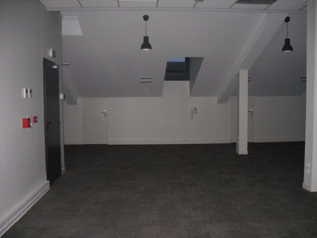 Photo A LOUER A TOULOUSE BUREAUX DE 175 M² image 3/3
