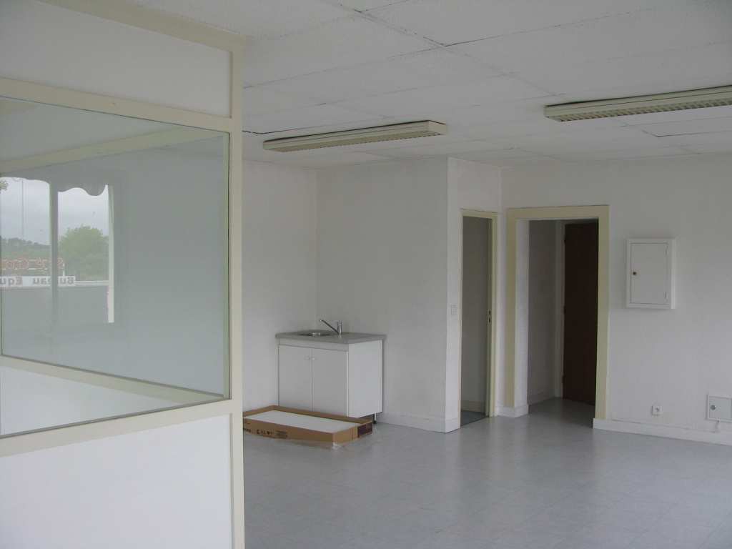 Photo A LOUER A BIARRITZ BUREAU DE 47M² image 1/2