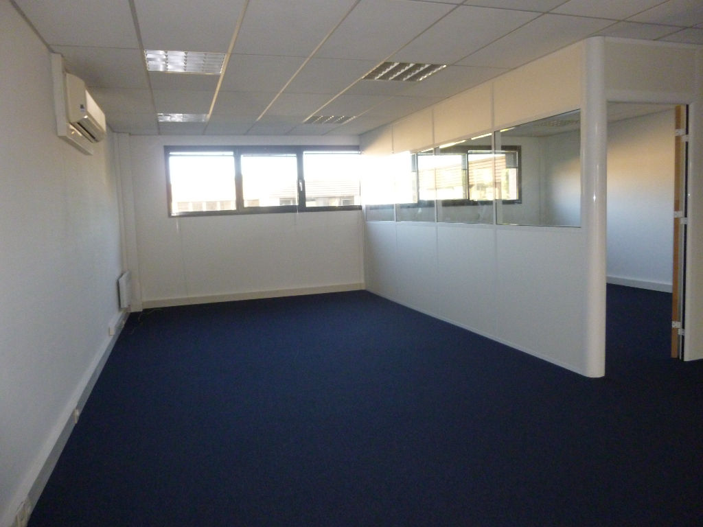 Photo BALMA BUREAUX DE 256 M² image 3/6