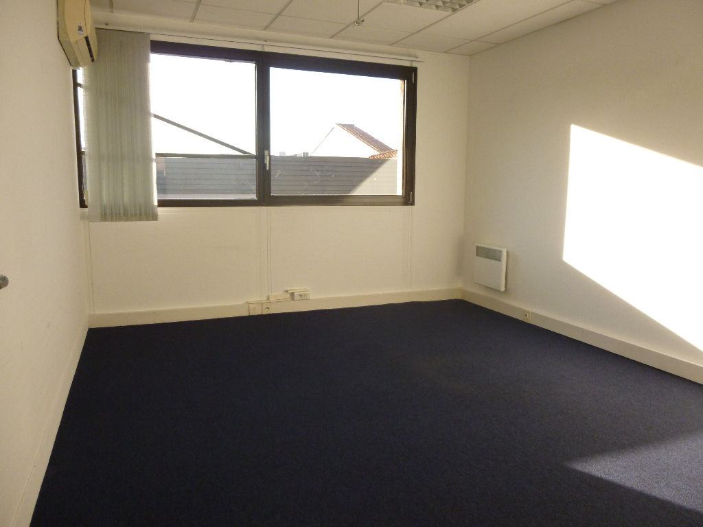 Photo BALMA BUREAUX DE 256 M² image 4/6