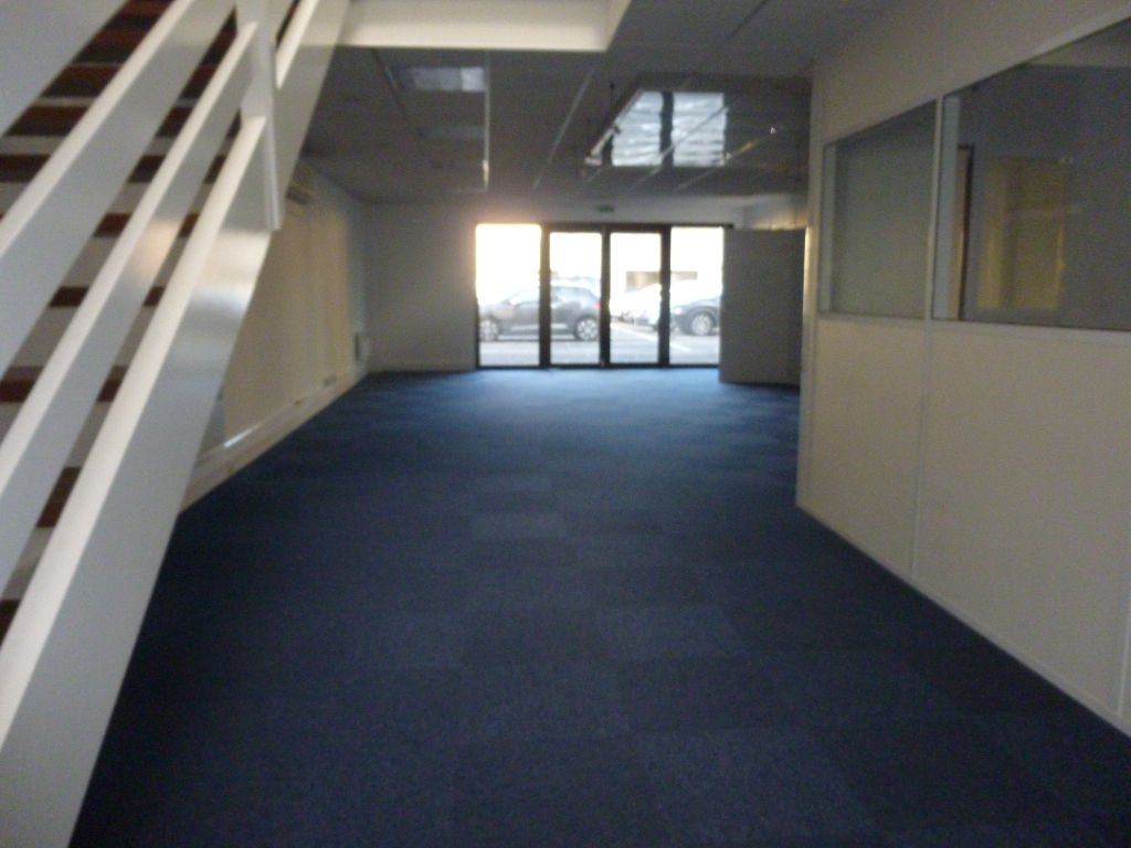 Photo BALMA BUREAUX DE 256 M² image 5/6