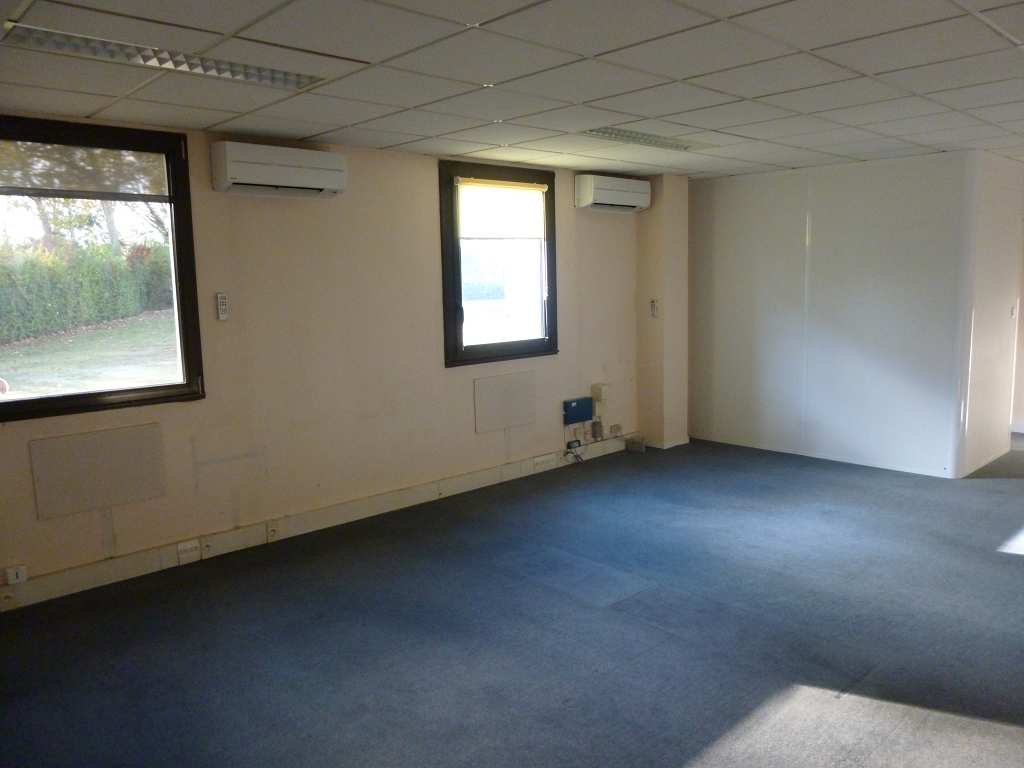 Photo A LOUER A RAMONVILLE ST AGNE BUREAUX DE 105 M² image 4/4