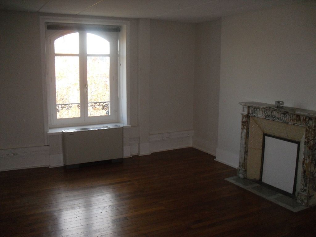 Photo A LOUER A TOULOUSE BUREAUX DE 376 M² image 1/5