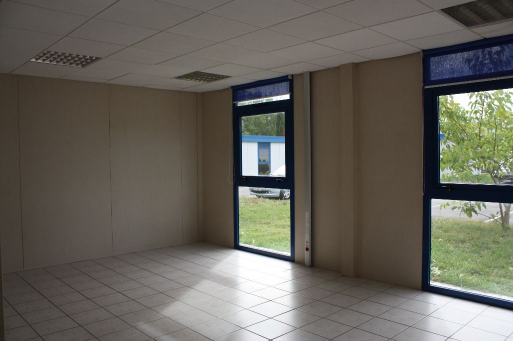 A SAINT-JEAN Surface de Bureaux de 655 m²
