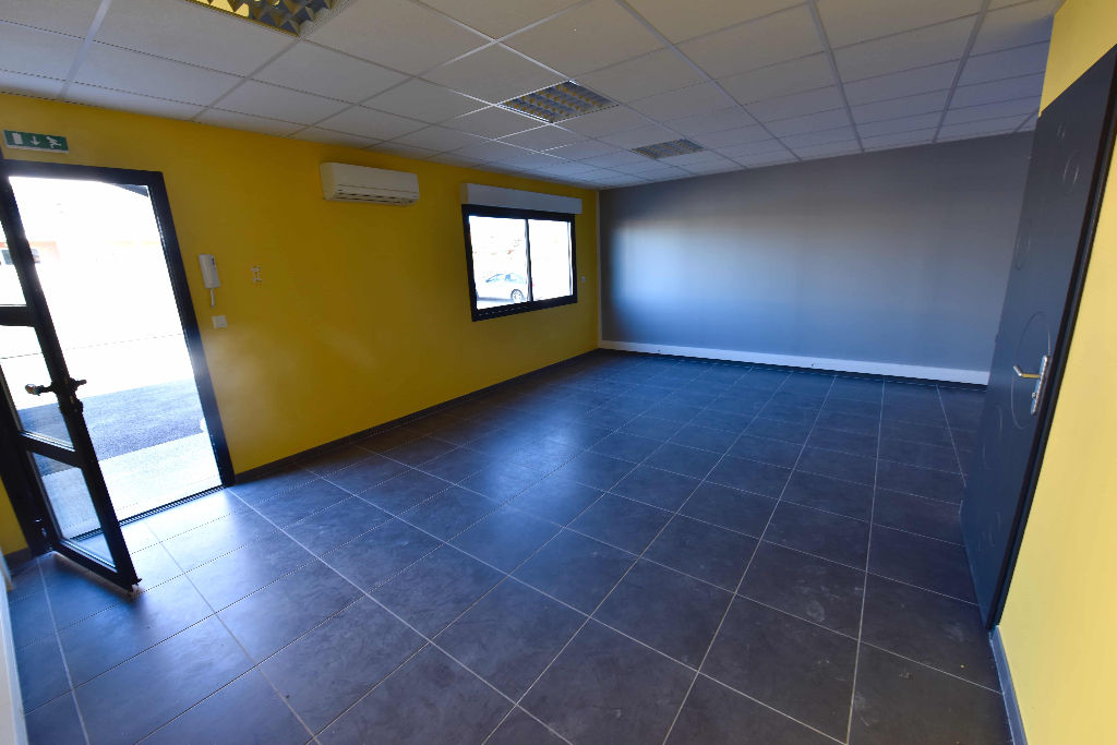 Photo QUINT FONSEGRIVE BUREAUX DE 40 M² image 3/4