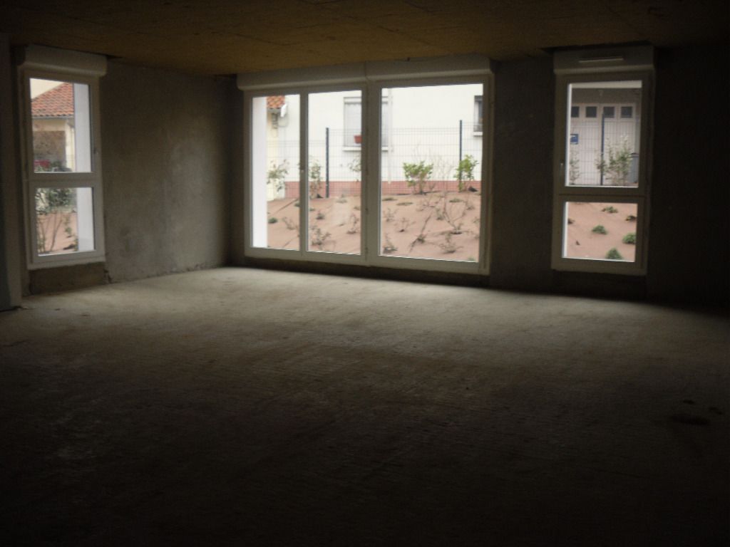 Photo BLAGNAC BUREAUX  de 42 m² image 2/3