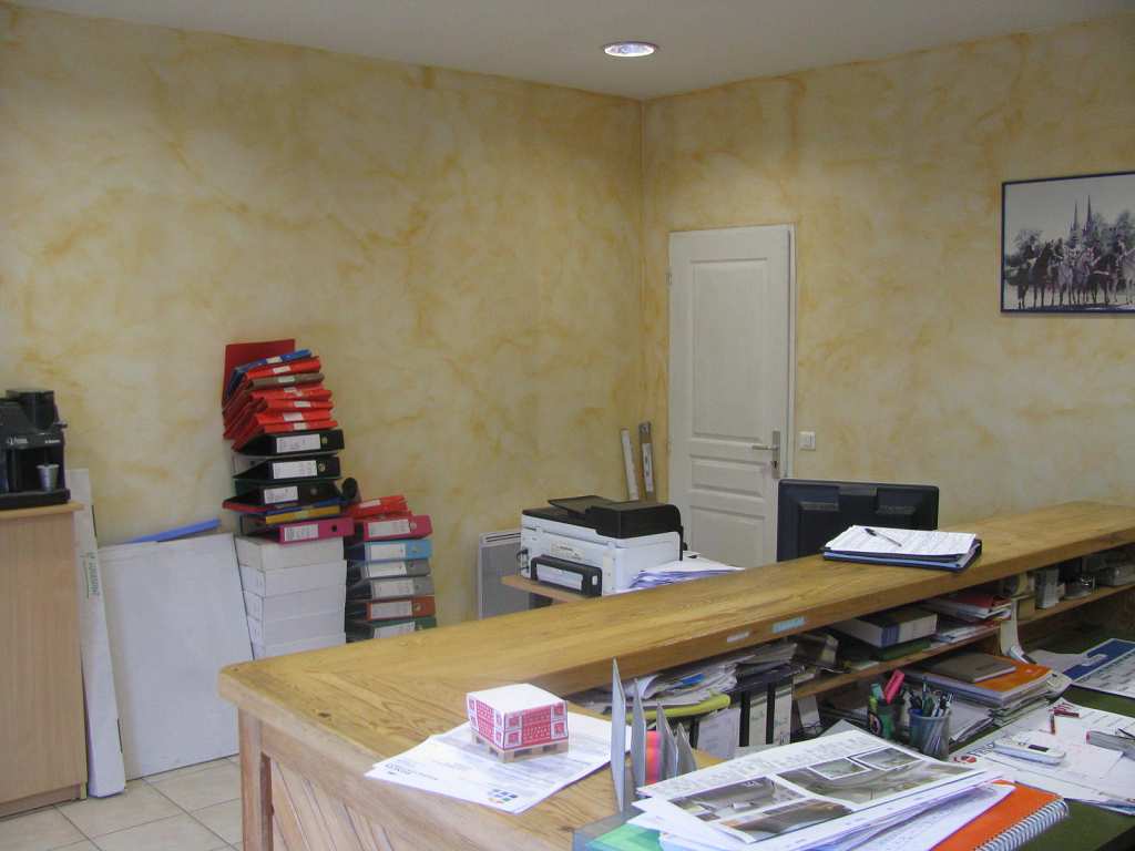 Photo A VENDRE A BIARRITZ local d'activités de 227m² image 1/6