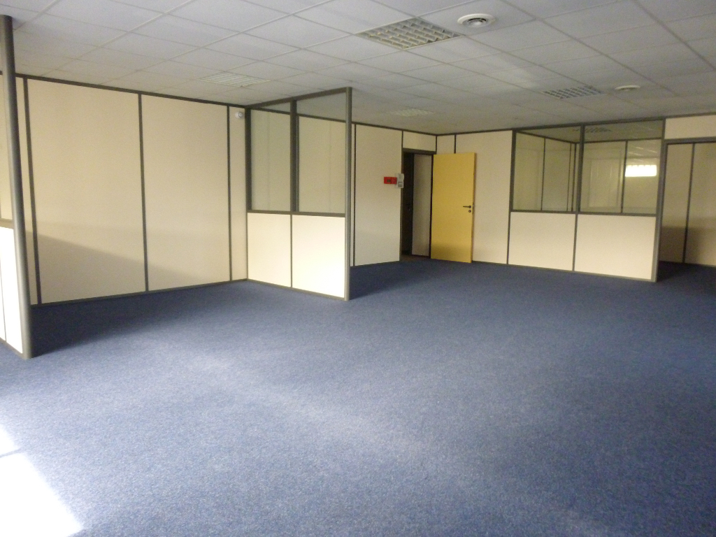 A louer  Bureaux Colomiers 400 m2