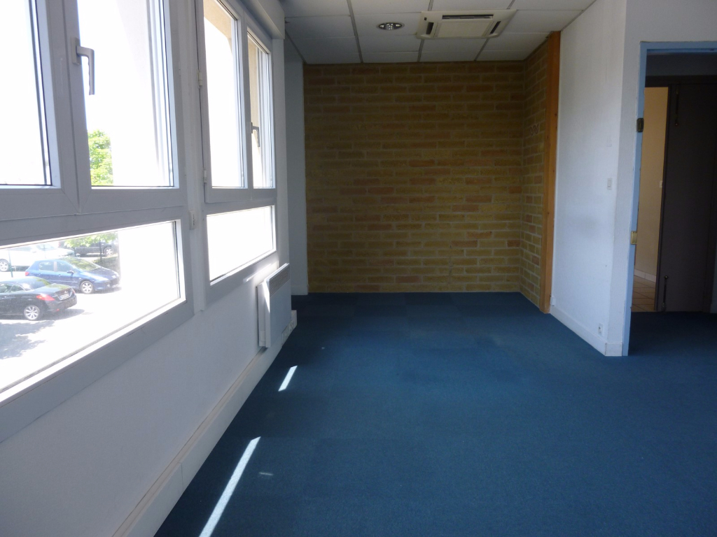 Photo BLAGNAC BUREAUX DE 113 M² image 3/4
