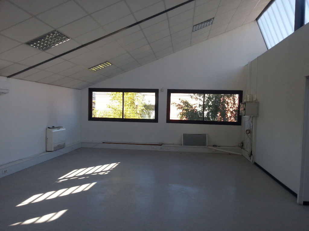 Photo A LOUER TOULOUSE BUREAUX DE 183 M² image 2/6