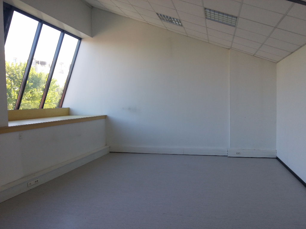 Photo A LOUER TOULOUSE BUREAUX DE 183 M² image 4/6