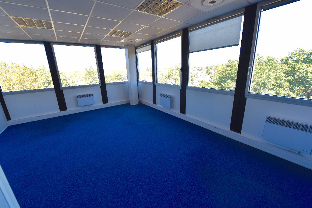 Bureaux Labege  70.05 m2