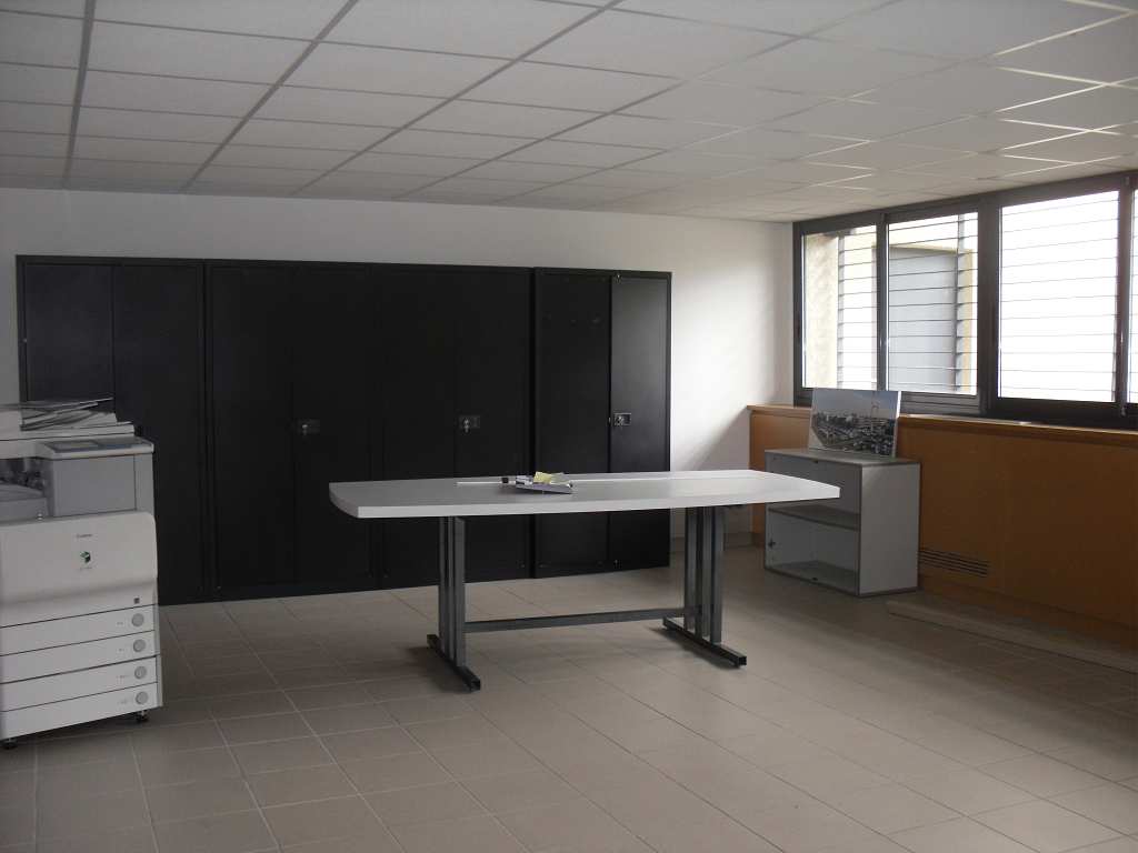 Photo A LOUER TOULOUSE BUREAUX DE 1118  M² image 2/5