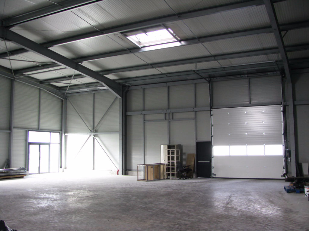 Photo A LOUER Local d'activité 411m² image 1/4