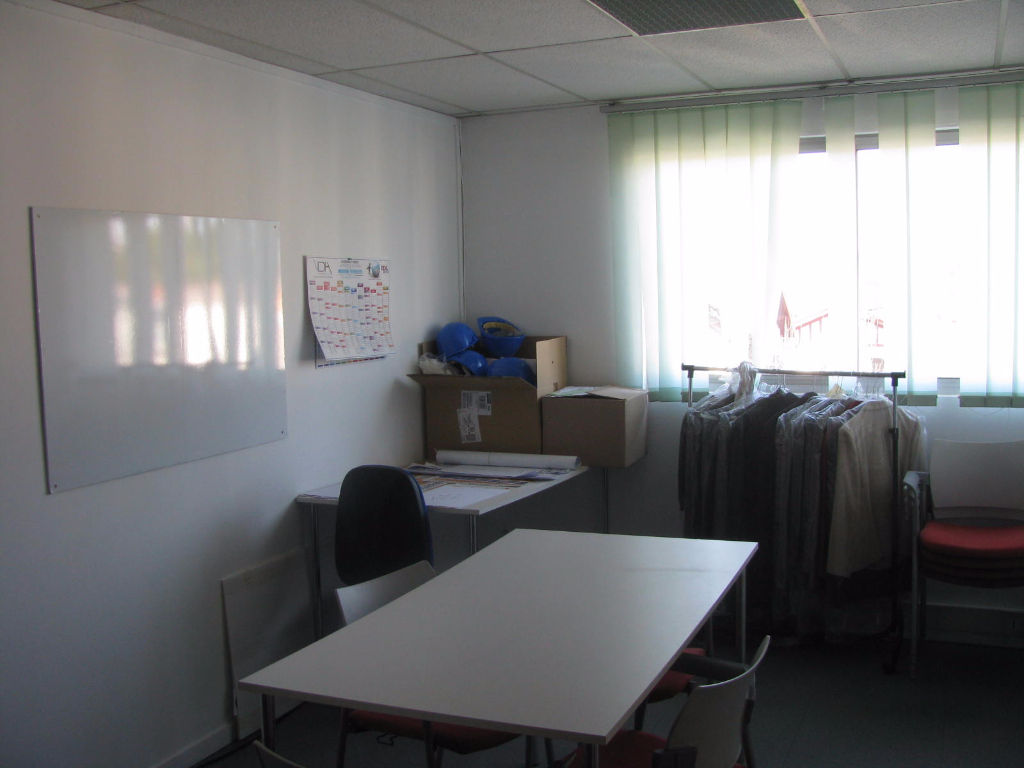 Photo A LOUER Bureaux Bayonne 65m² image 3/6