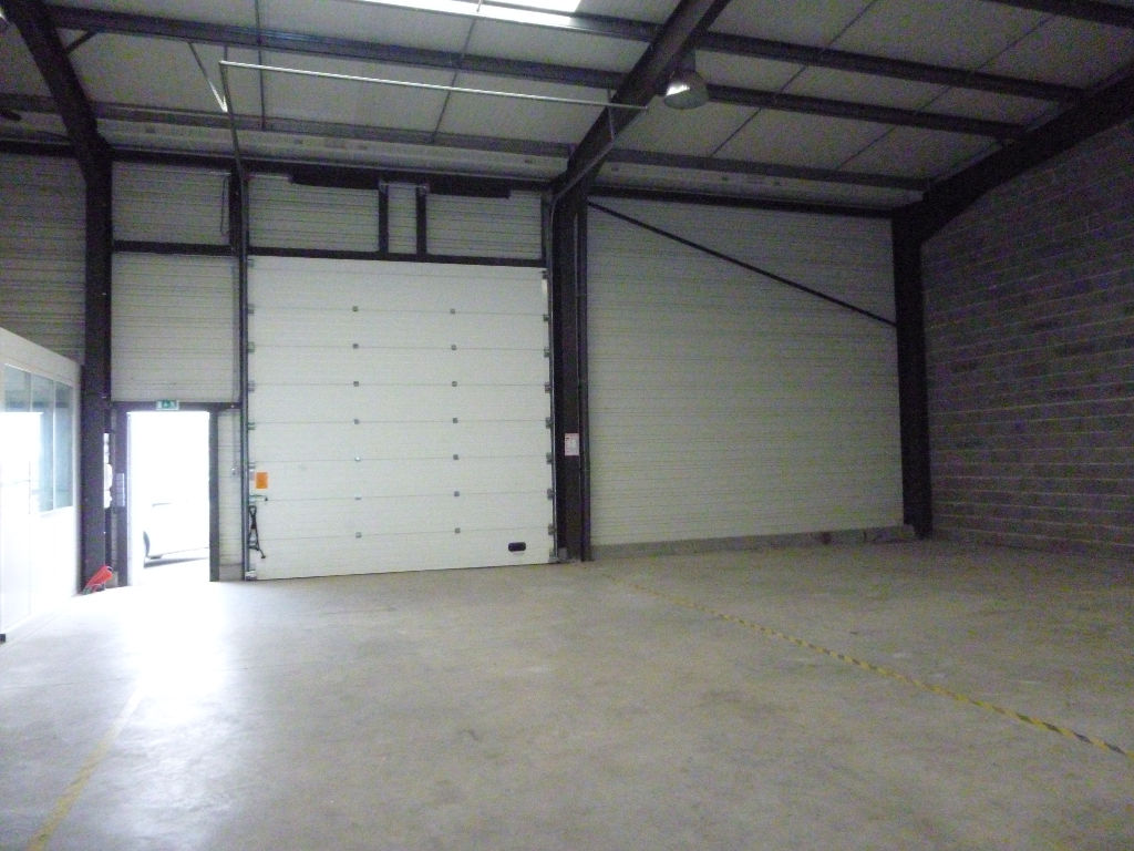 Photo A louer à TOURNEFEUILLE local de 275 m² image 1/4