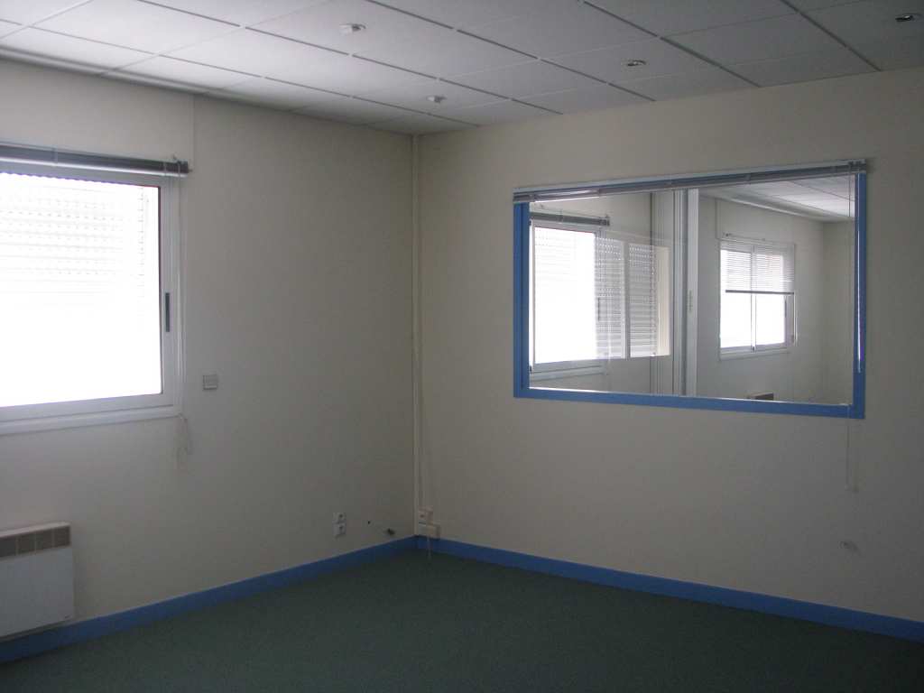 Photo A VENDRE ANGLET bureaux de 113m² image 3/4