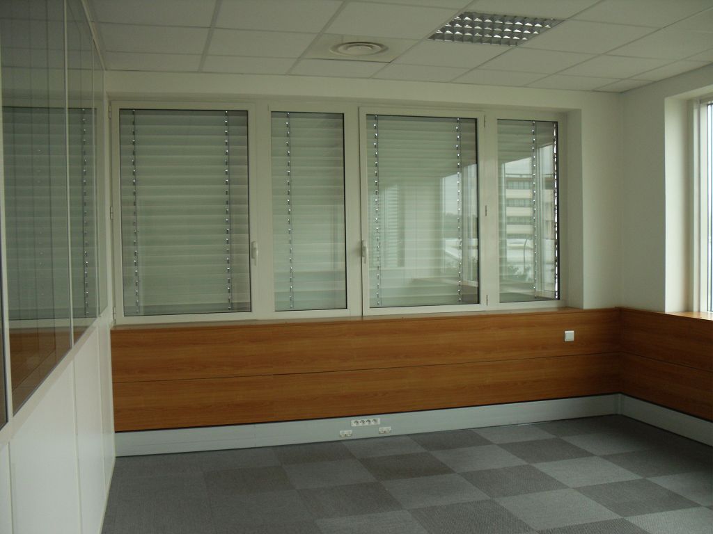 Photo A LOUER A TOULOUSE BUREAUX DE 96 M² image 1/3