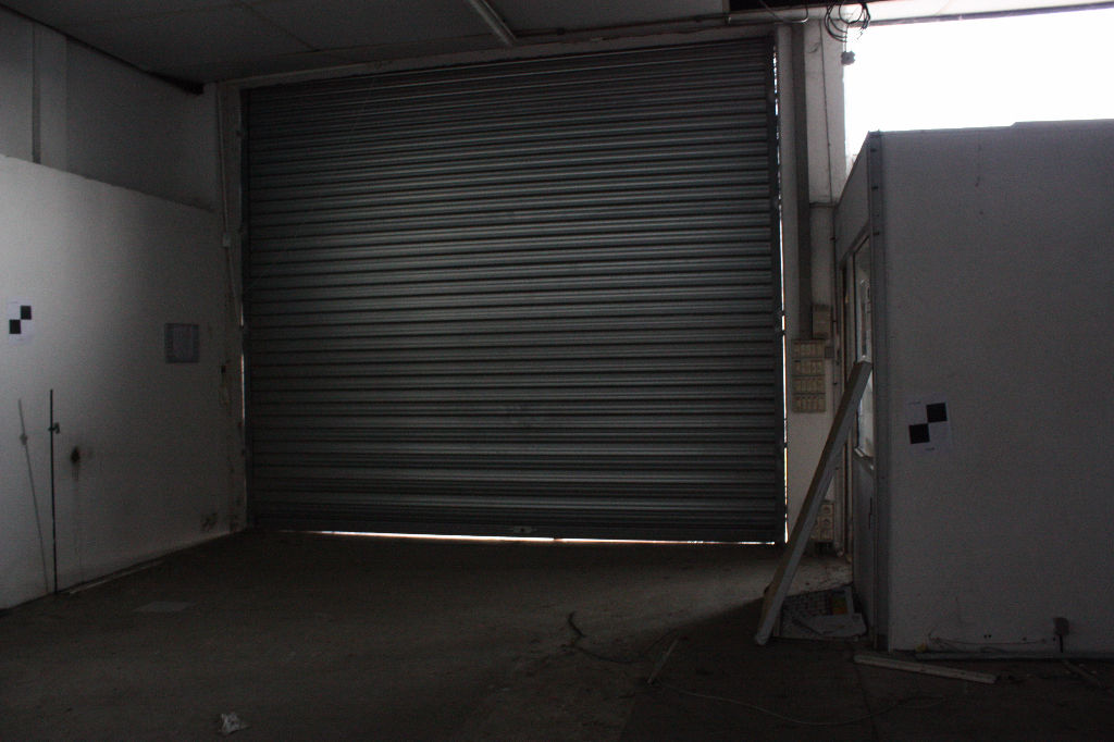 Photo A VENDRE A L'UNION LOCAL DE 1600 M² image 2/5