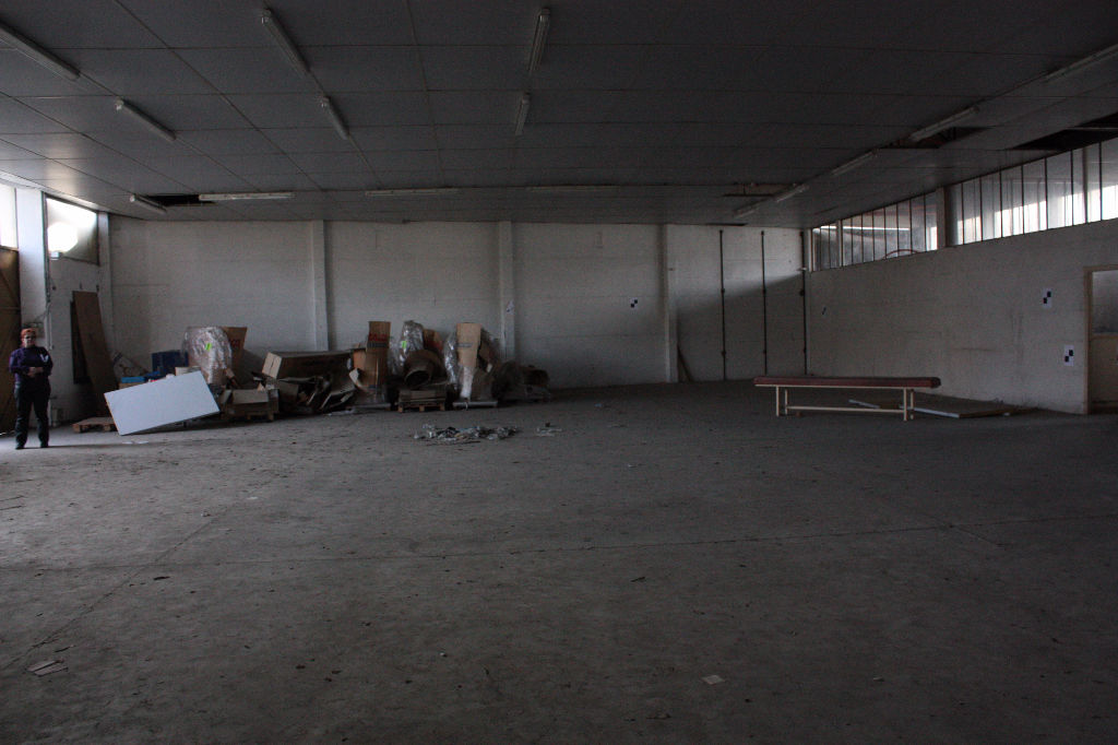 Photo A VENDRE A L'UNION LOCAL DE 1600 M² image 3/5