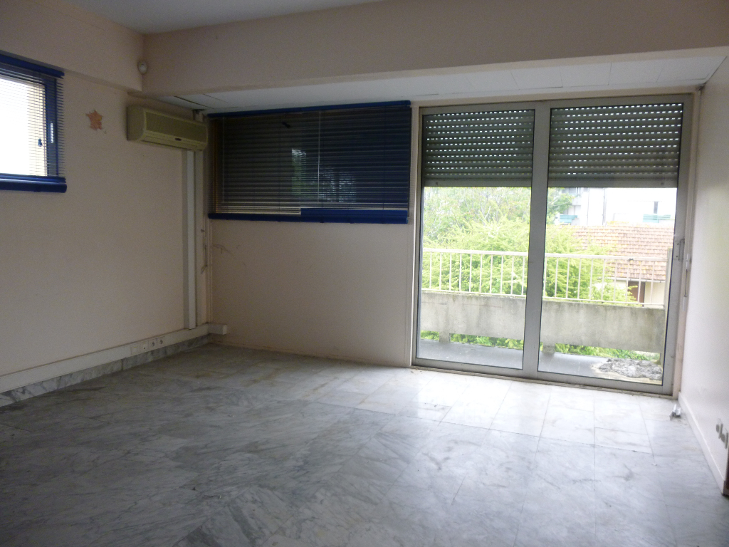 TOULOUSE BUREAUX DE 330M² DIVISIBLE