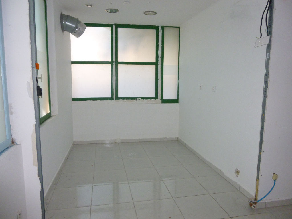 Photo TOURNEFEUILLE LOCAL COMMERCIAL DE  72 M² image 5/5