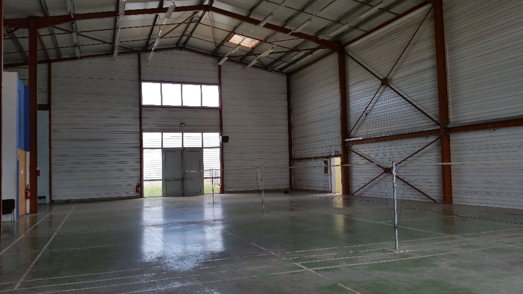 Photo Local d'activité Colomiers 1000 m2 image 2/4