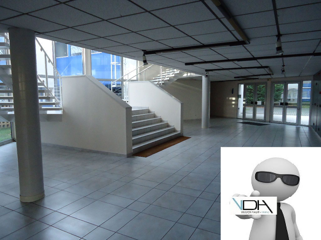 RAMONVILLE ST AGNE BUREAUX DE 64 M²