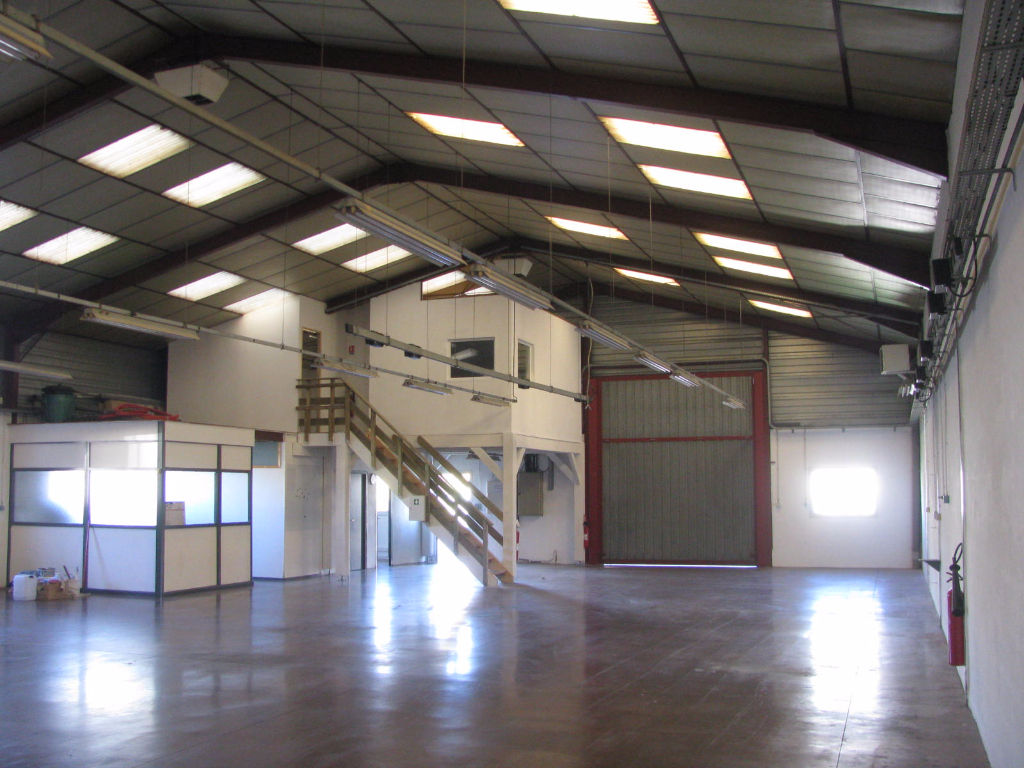 Photo A LOUER BAYONNE Local d'activité 400m² image 2/6