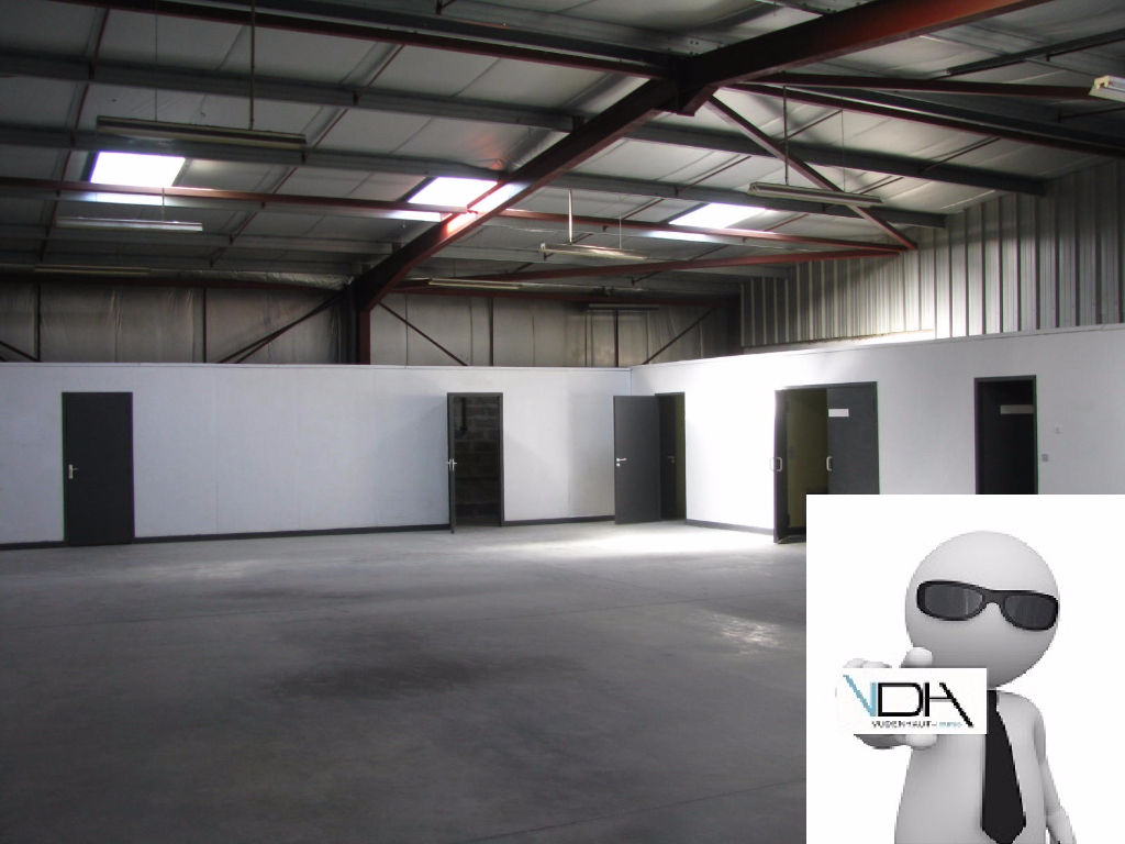 Photo TARNOS Local d'activité 290m² image 1/5