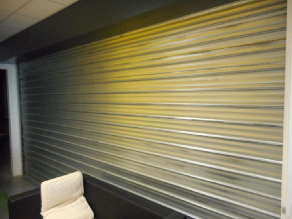 Photo Local d'activité L Union 267 m2 image 2/2