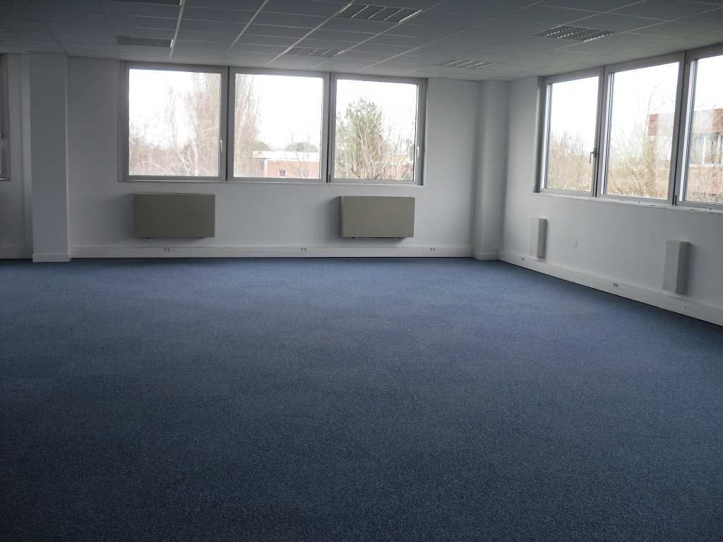 Photo LABEGE BUREAUX DE 76 M² image 3/3