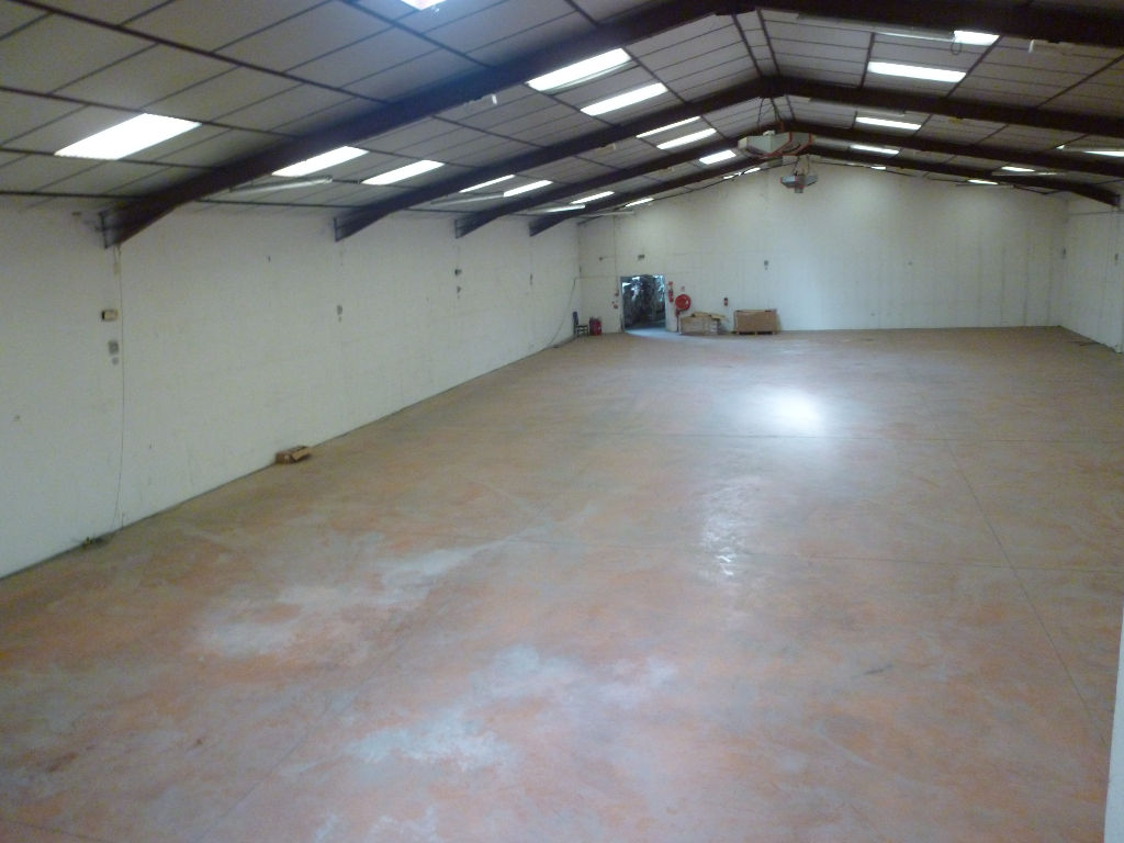 Photo Local d'activité Plaisance Du Touch 1600 m2 image 2/4